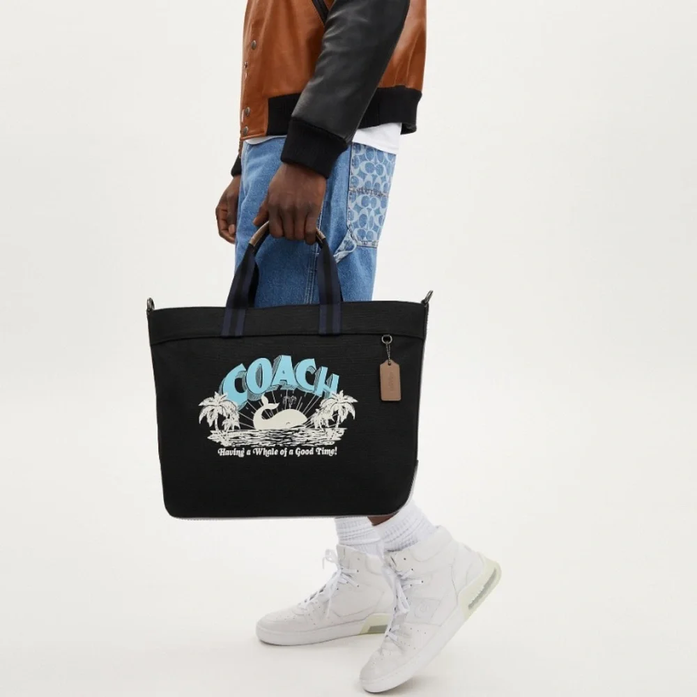 NWT Coach Tote Bag 38 With Whale Graphic Black CT899